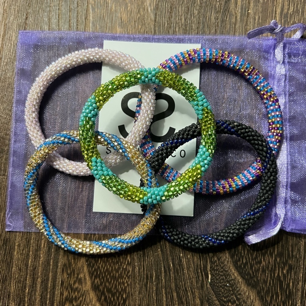 Sashka Co Beaded Bracelets Set of 5 B27